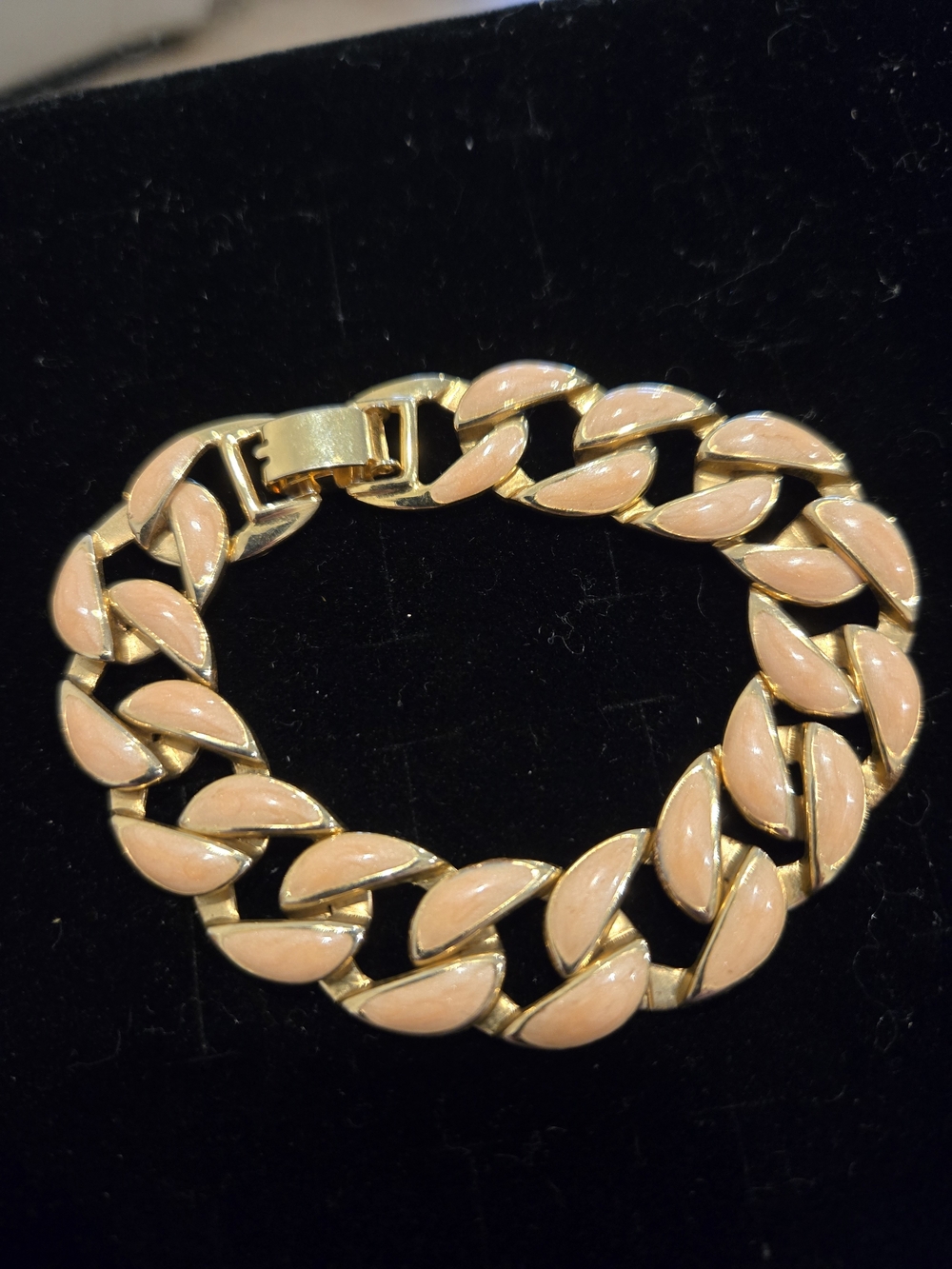 Vintage Unsigned Gold-Tone Pink Enamel Link Bracelet